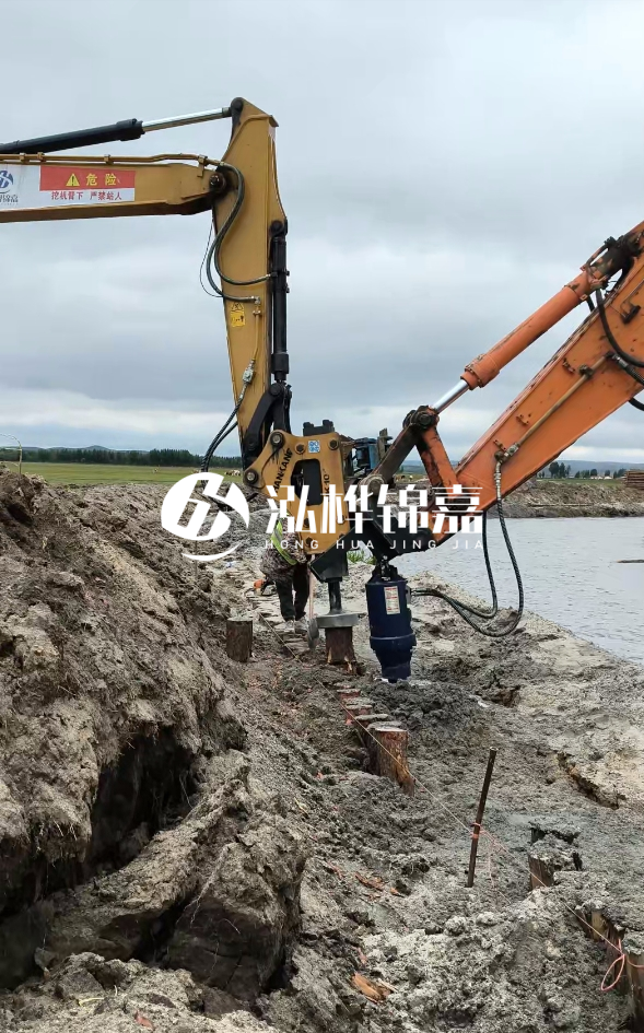 宜春挖機(jī)打木樁專(zhuān)業(yè)施工-雨季河道打木樁注意事項(xiàng)？